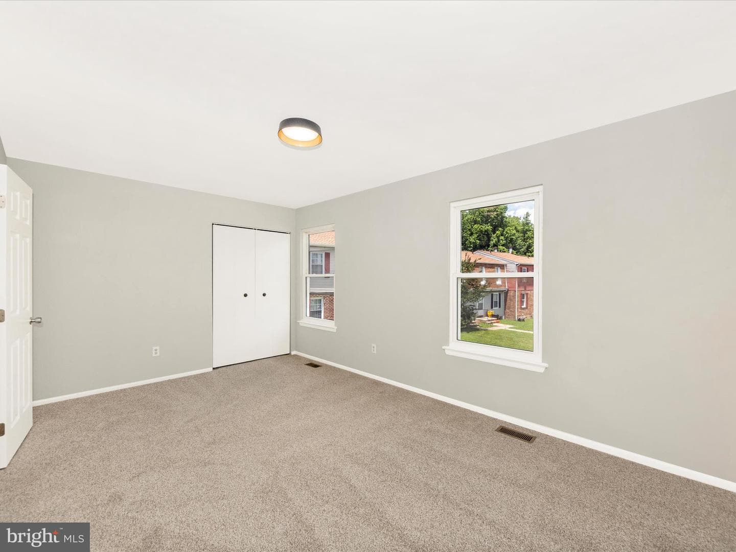1851 Dove Court photo 19