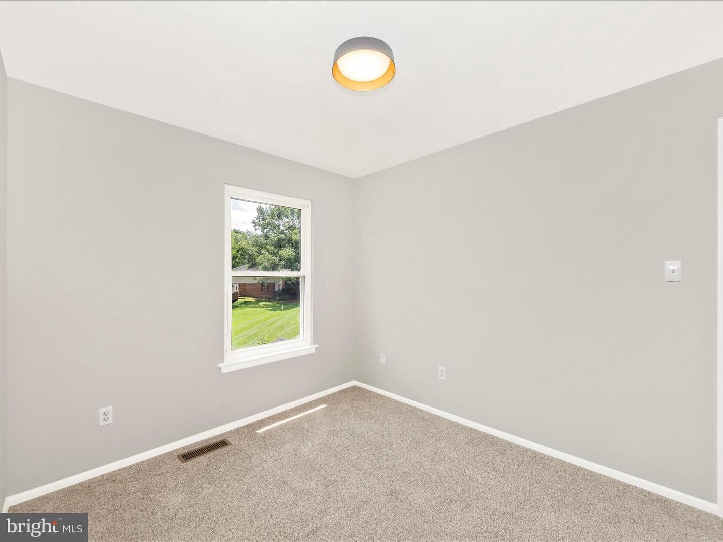 1851 Dove Court photo 25