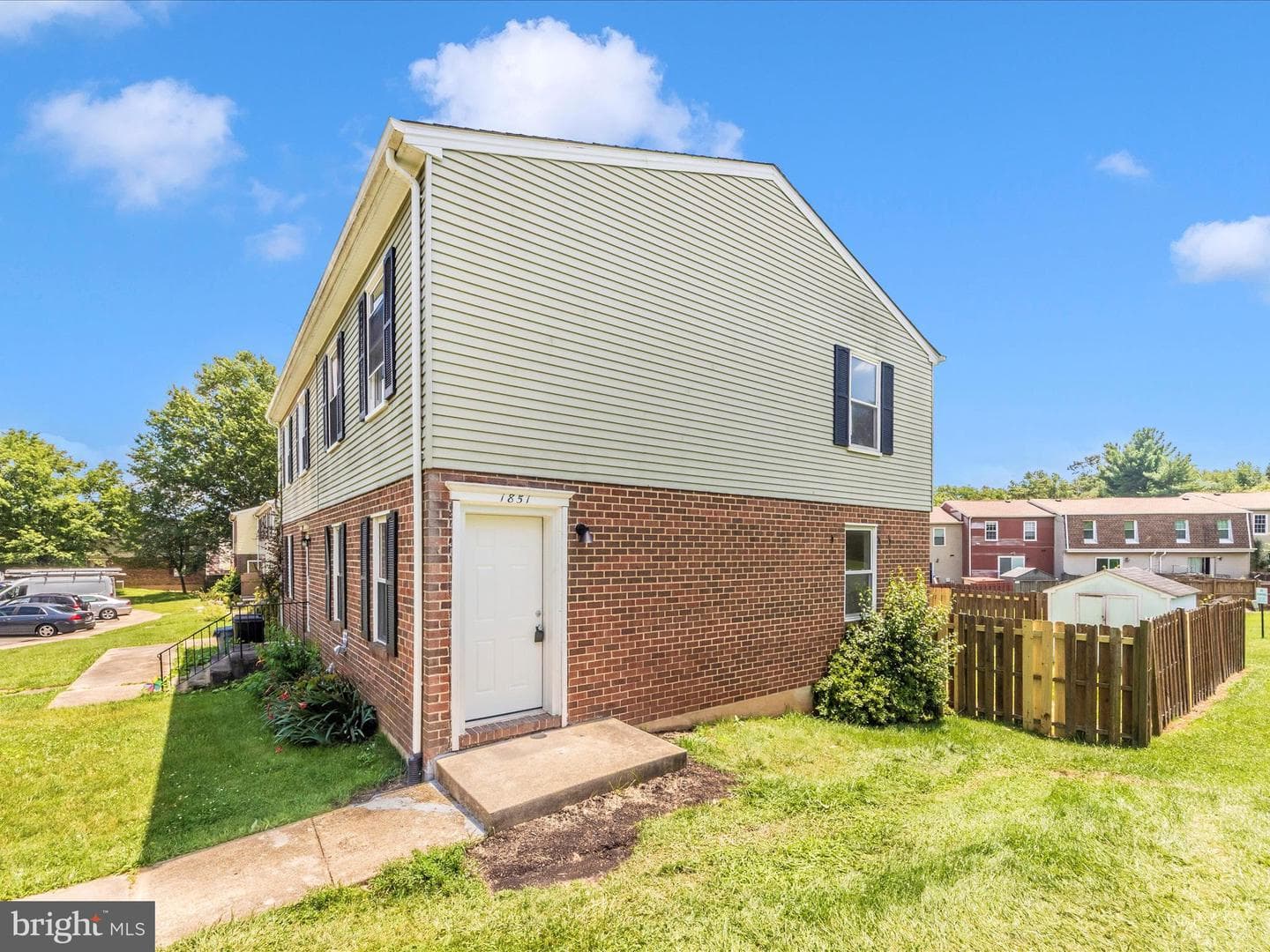 1851 Dove Court photo 44
