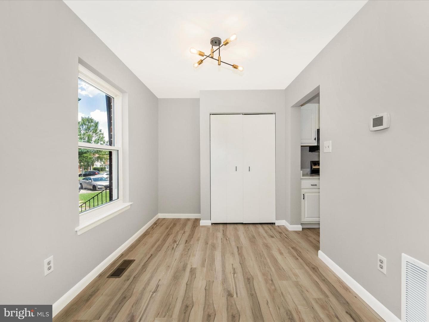 1851 Dove Court photo 5