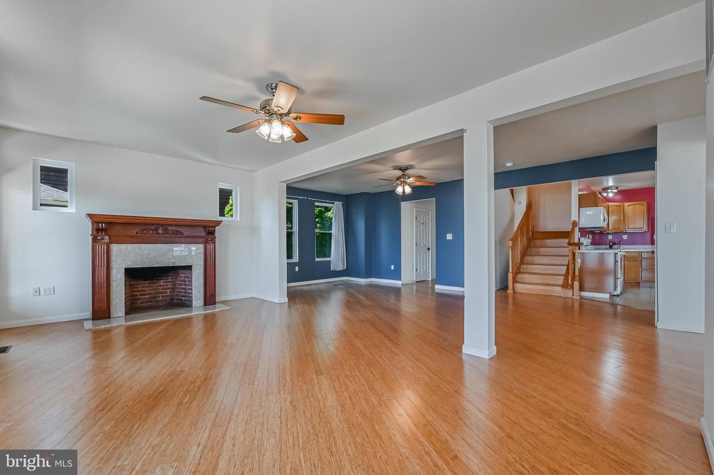 8227 Bayside Drive photo 17