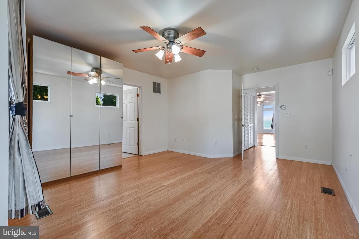 8227 Bayside Drive photo 32