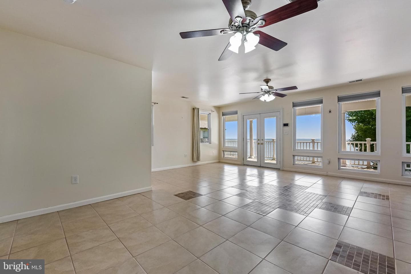 8227 Bayside Drive photo 38