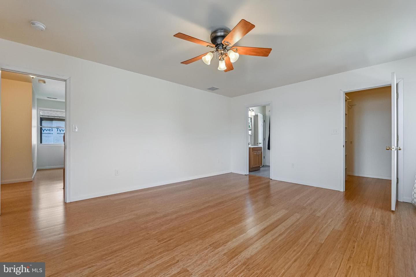 8227 Bayside Drive photo 46