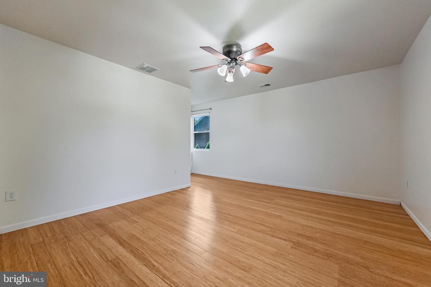 8227 Bayside Drive photo 55