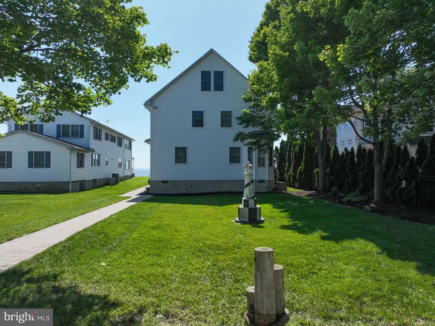 8227 Bayside Drive photo 72