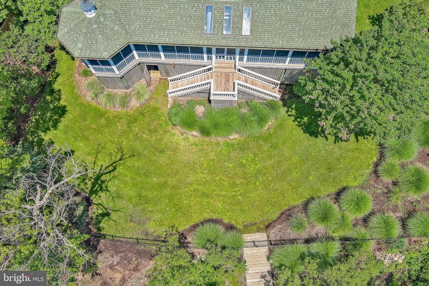 1471 Nieman Road photo 46