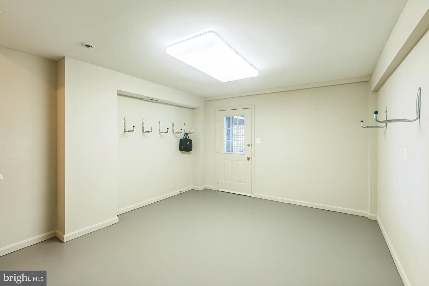 1471 Nieman Road photo 60
