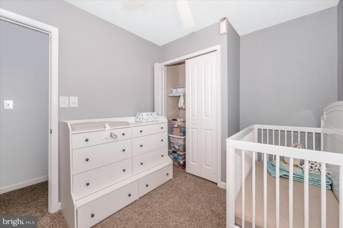 519 Realm Court E photo 28