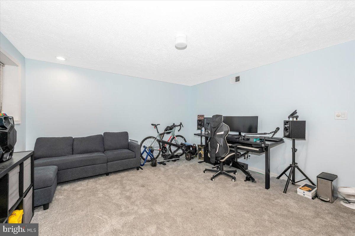 519 Realm Court E photo 30
