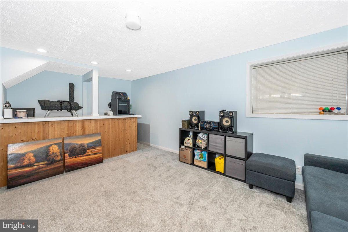 519 Realm Court E photo 31