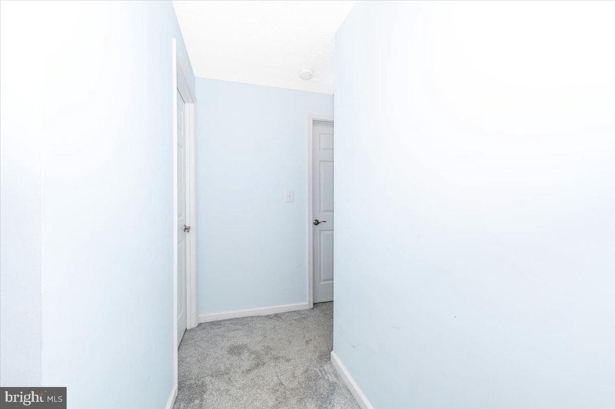 519 Realm Court E photo 33
