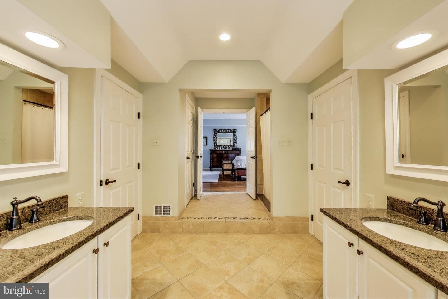 8506 Summershade Drive photo 23