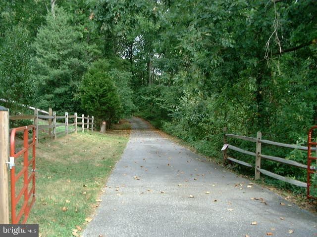27 Old South River Rd photo 19