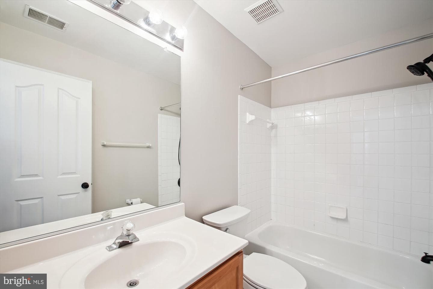 1528 Mckinan Court photo 37