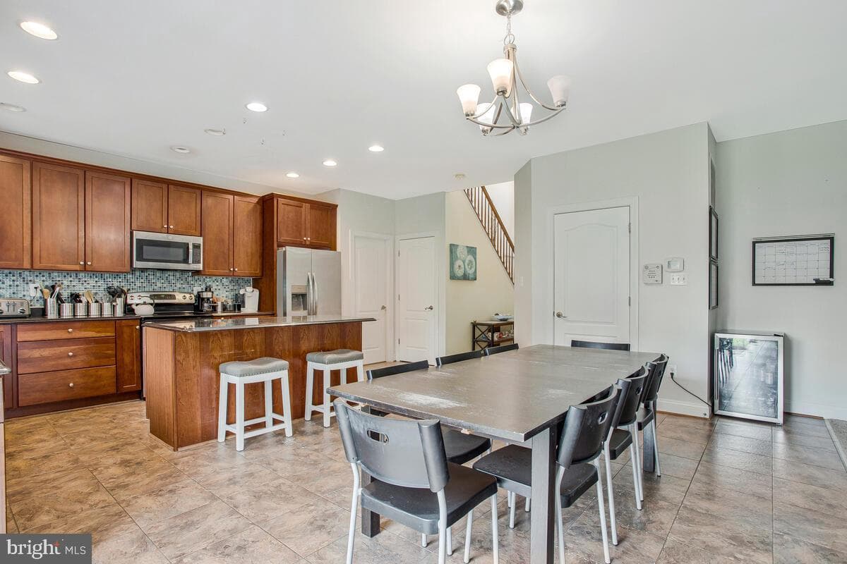 339 Light Street Avenue photo 14