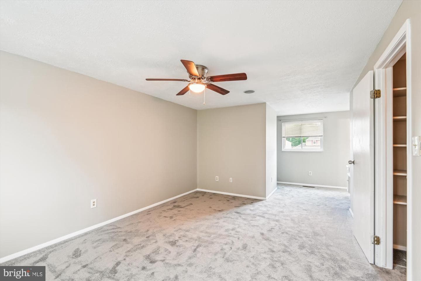 376 Jamie Court photo 14