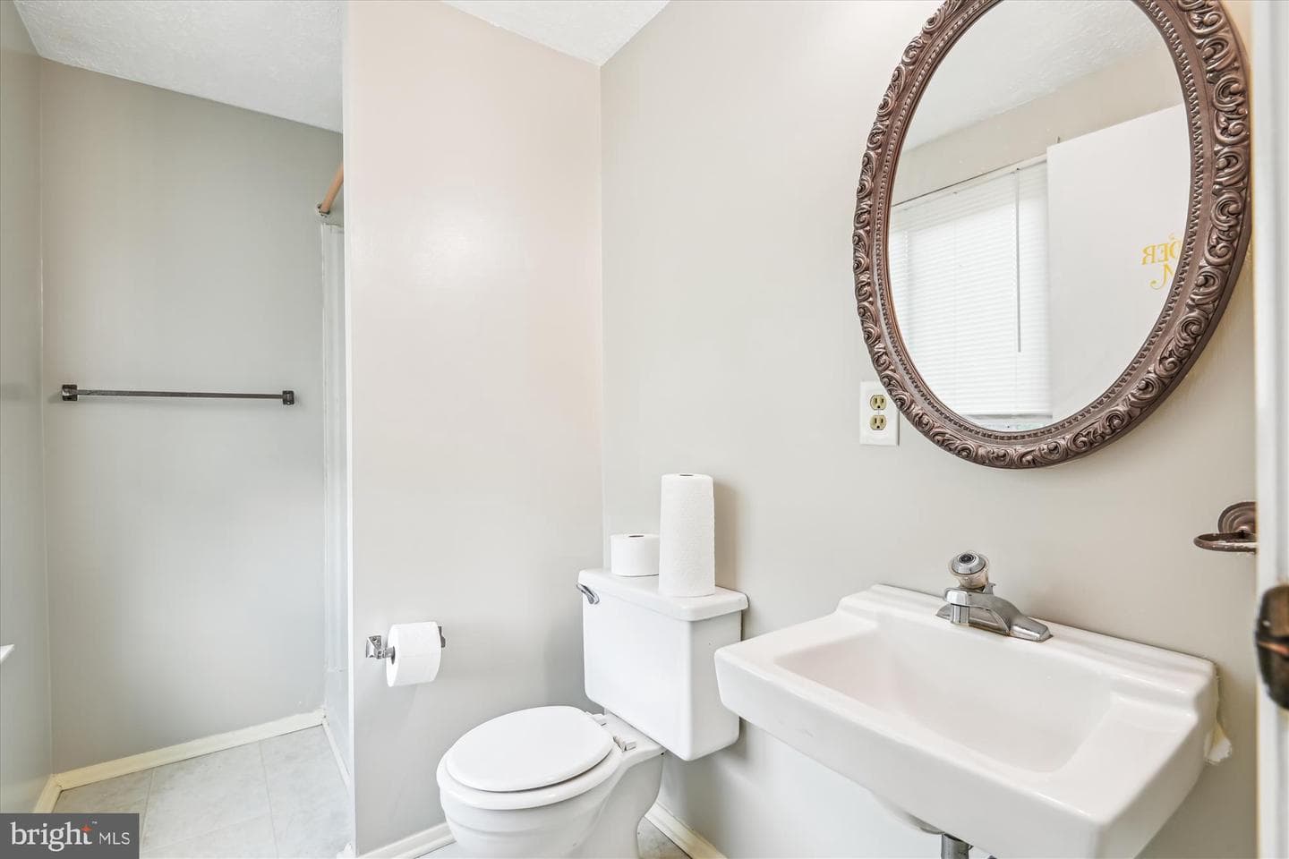 376 Jamie Court photo 16