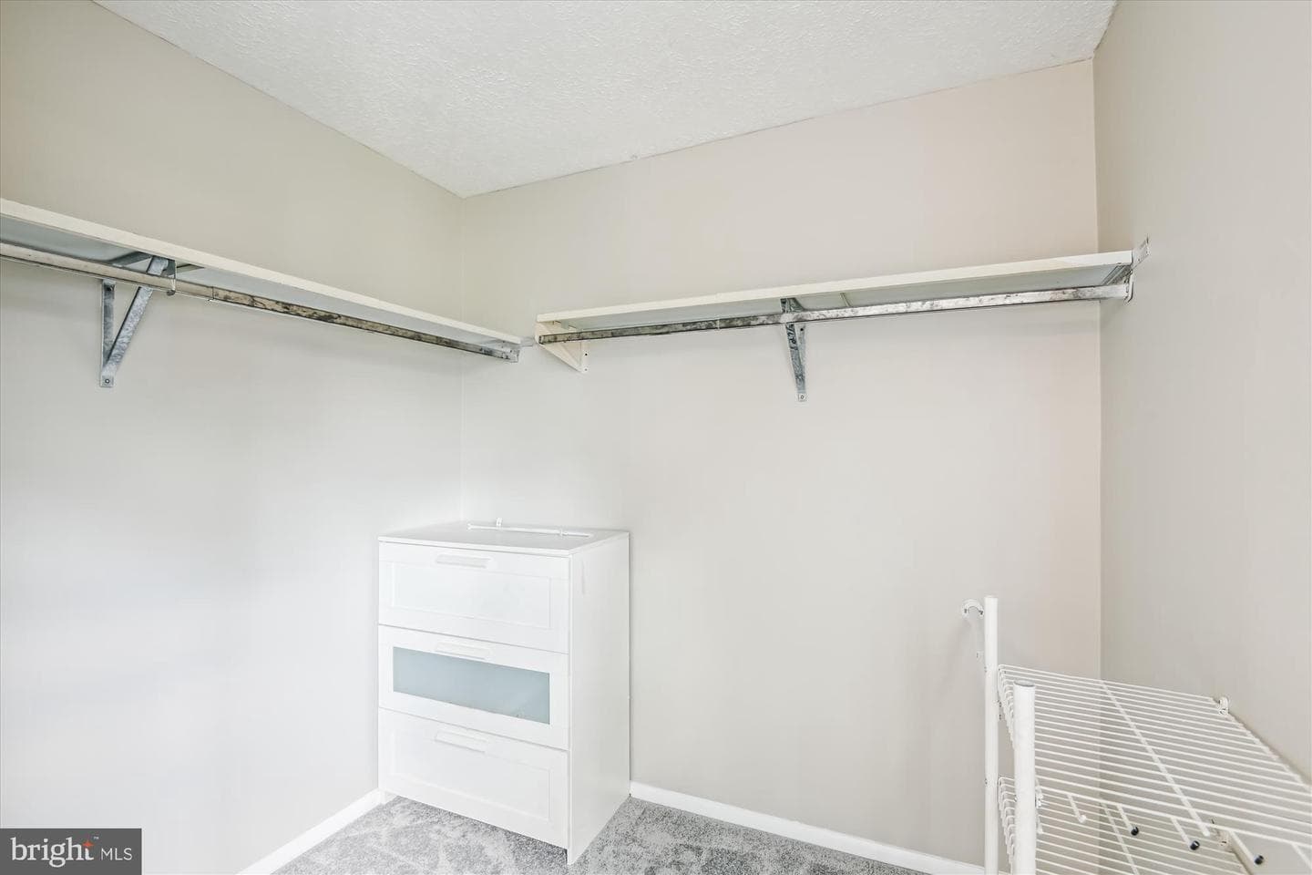 376 Jamie Court photo 17
