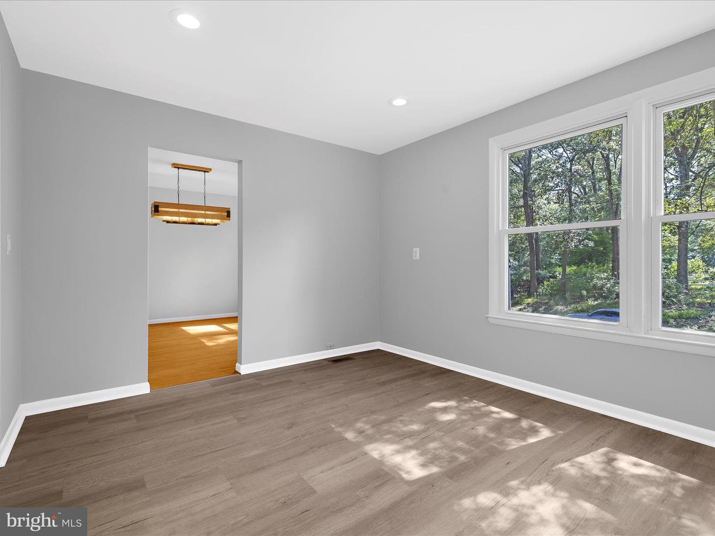 220 Falcon Drive photo 12