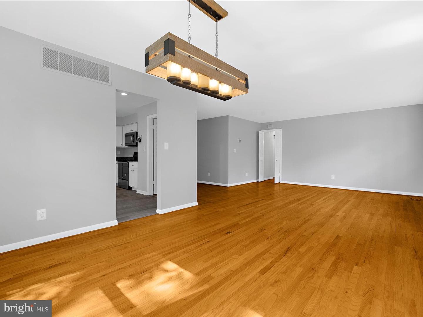 220 Falcon Drive photo 15