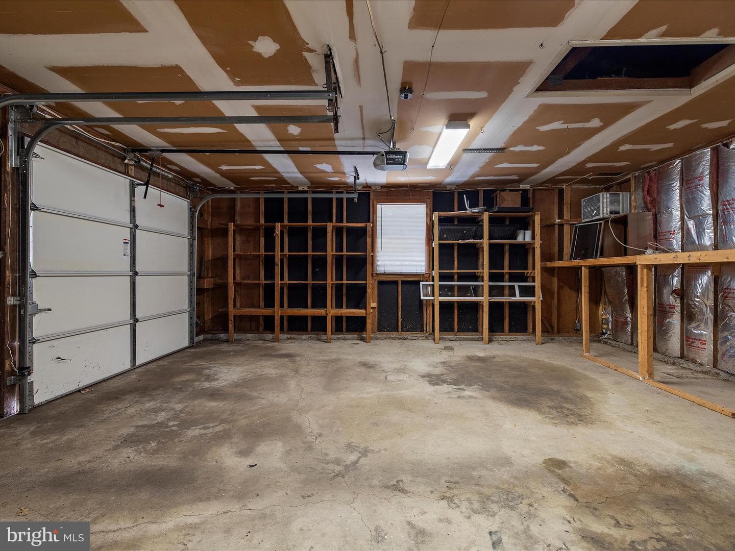 220 Falcon Drive photo 40