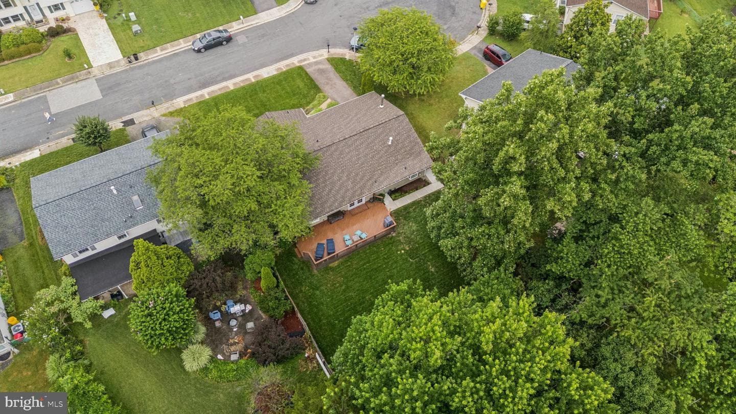 983 Sunny Court photo 46