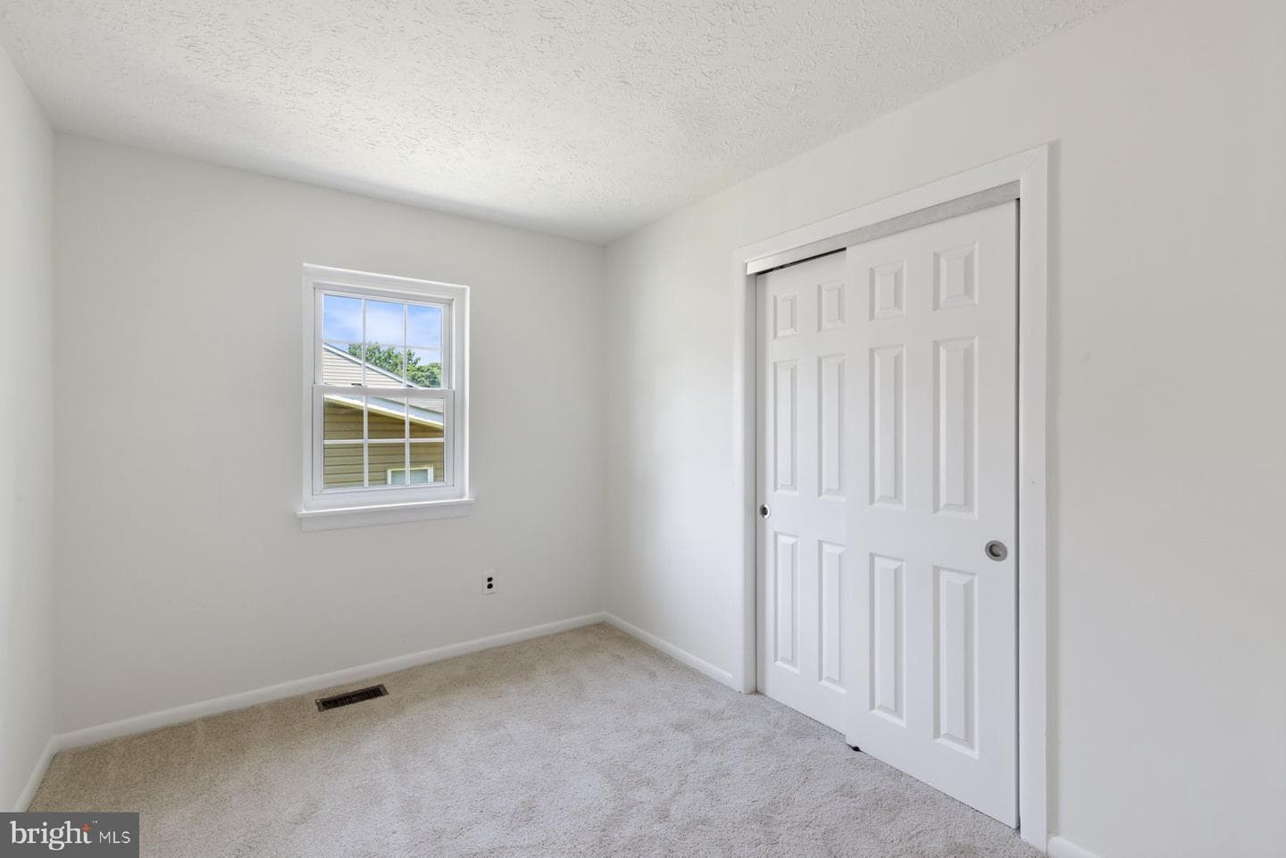 217 Kenwood Road photo 14
