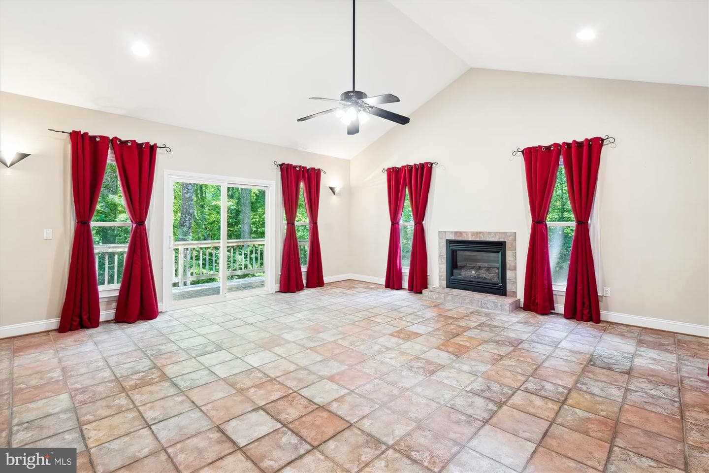 922 Malvern Hill Drive photo 32