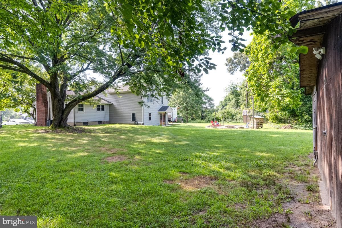504 Elizabeth Road photo 11