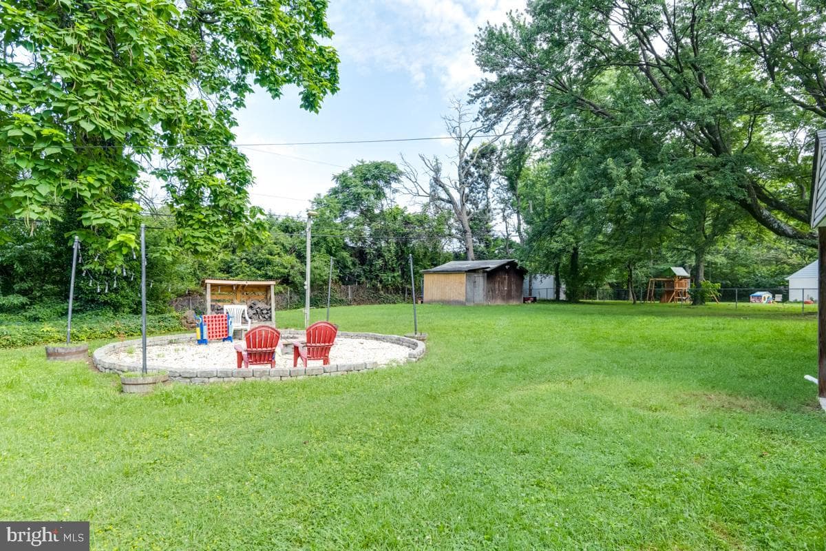 504 Elizabeth Road photo 13
