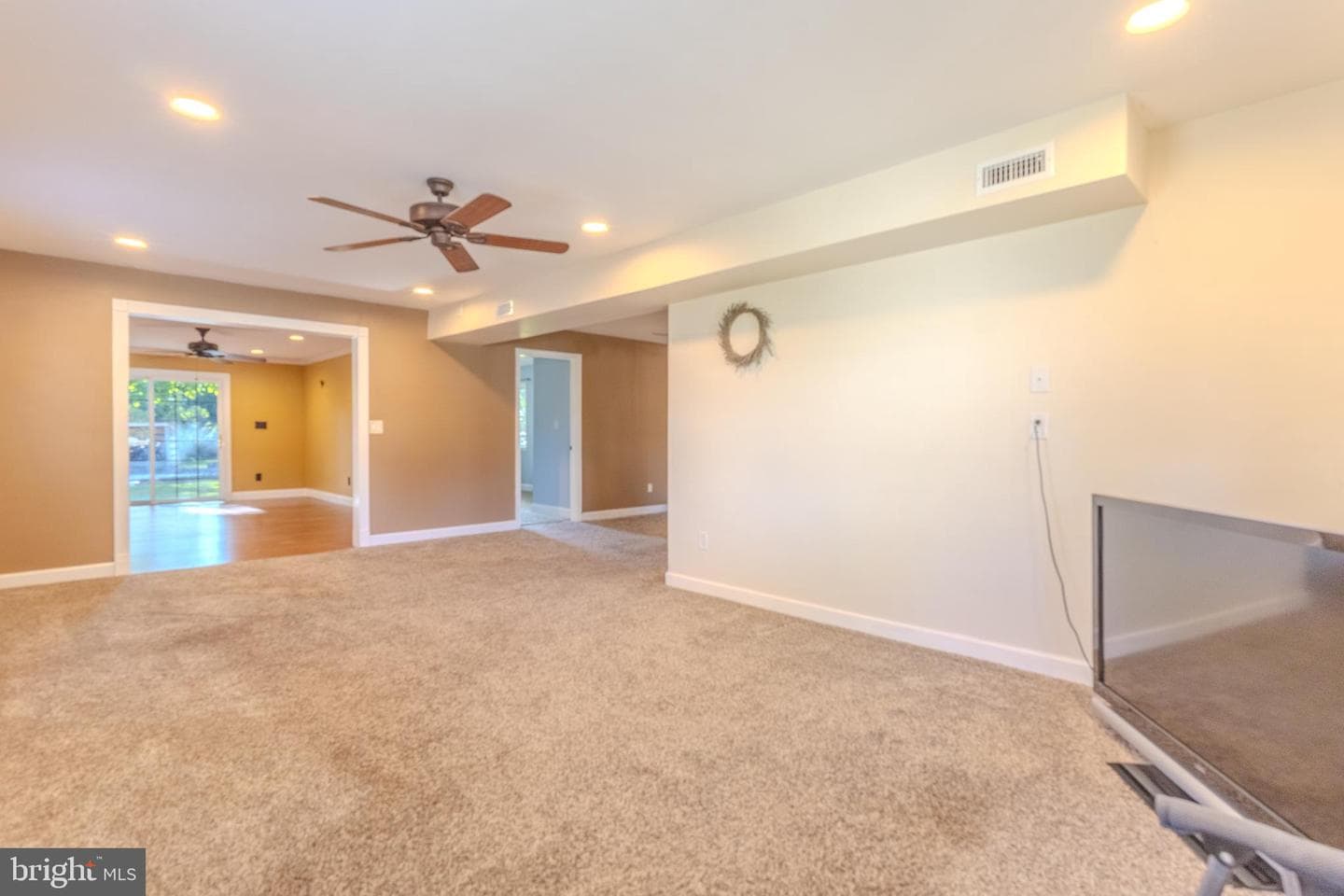 504 Elizabeth Road photo 25