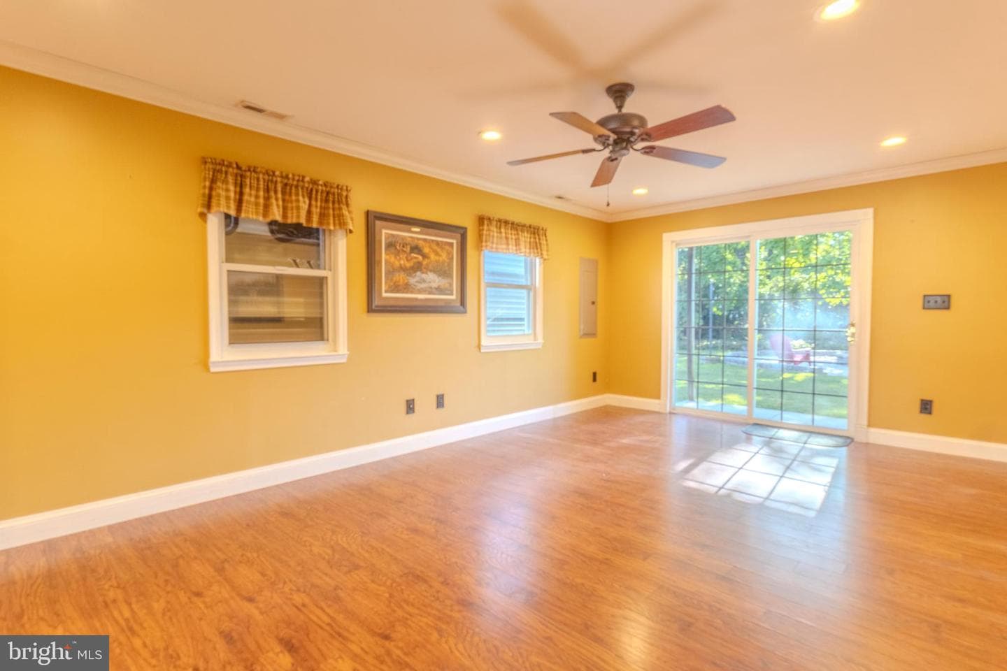 504 Elizabeth Road photo 26