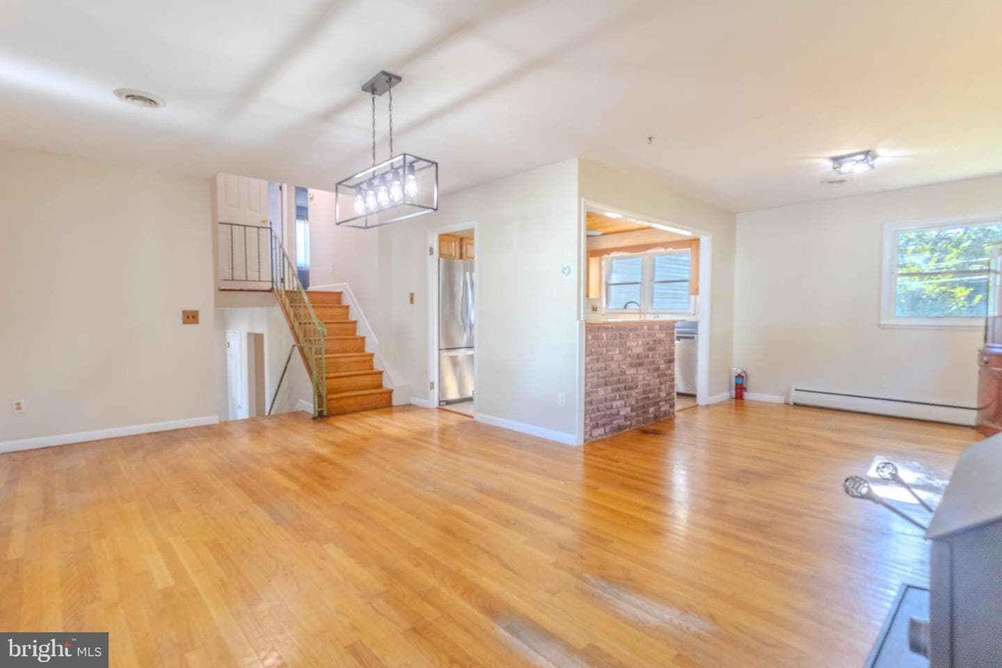 504 Elizabeth Road photo 34