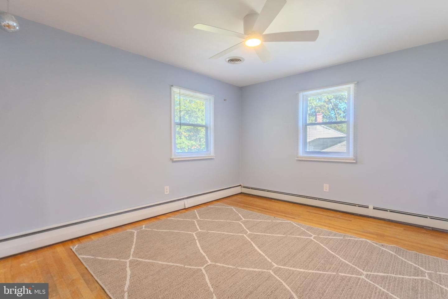 504 Elizabeth Road photo 43