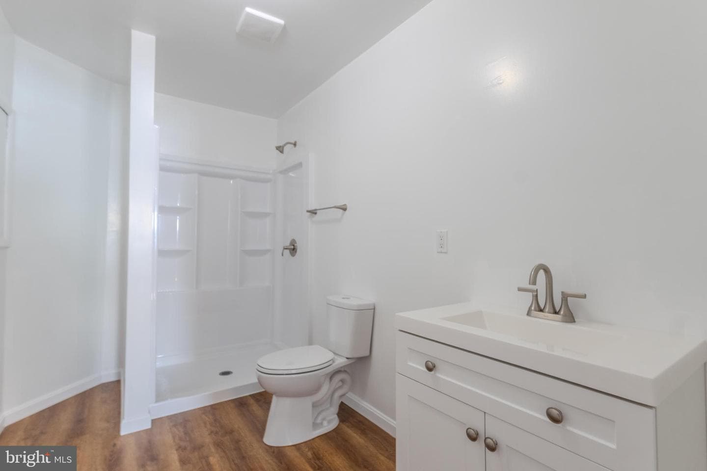 504 Elizabeth Road photo 55