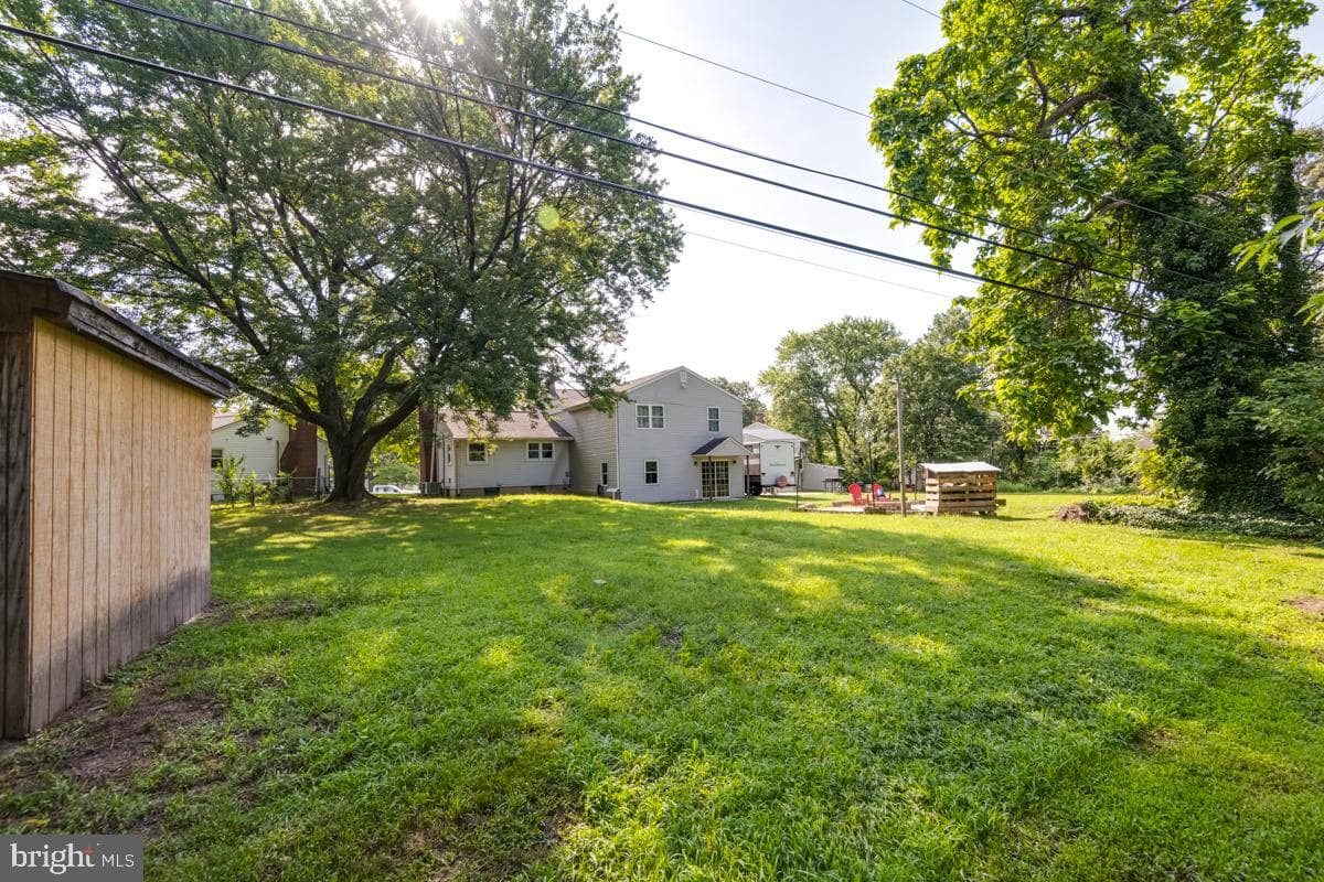 504 Elizabeth Road photo 9