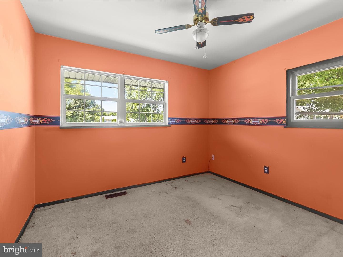 907 Princeton Terrace photo 28