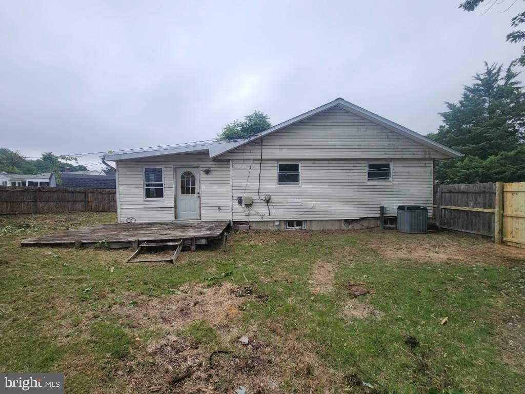 907 Princeton Terrace photo 39