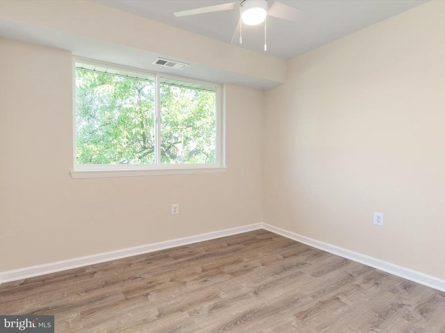 203 Victor Parkway #203l photo 19