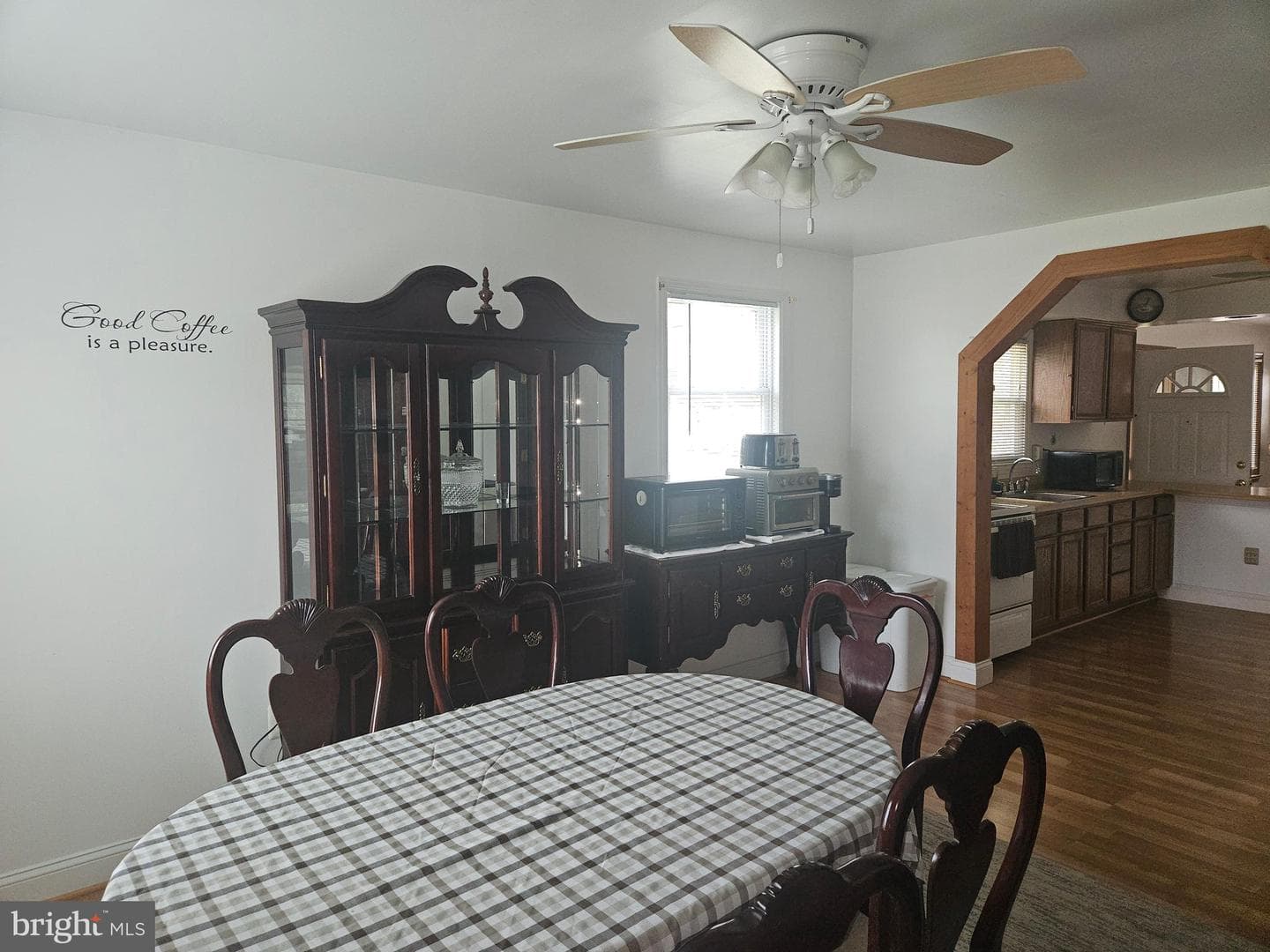 3909 Belle Of Georgia Avenue photo 9