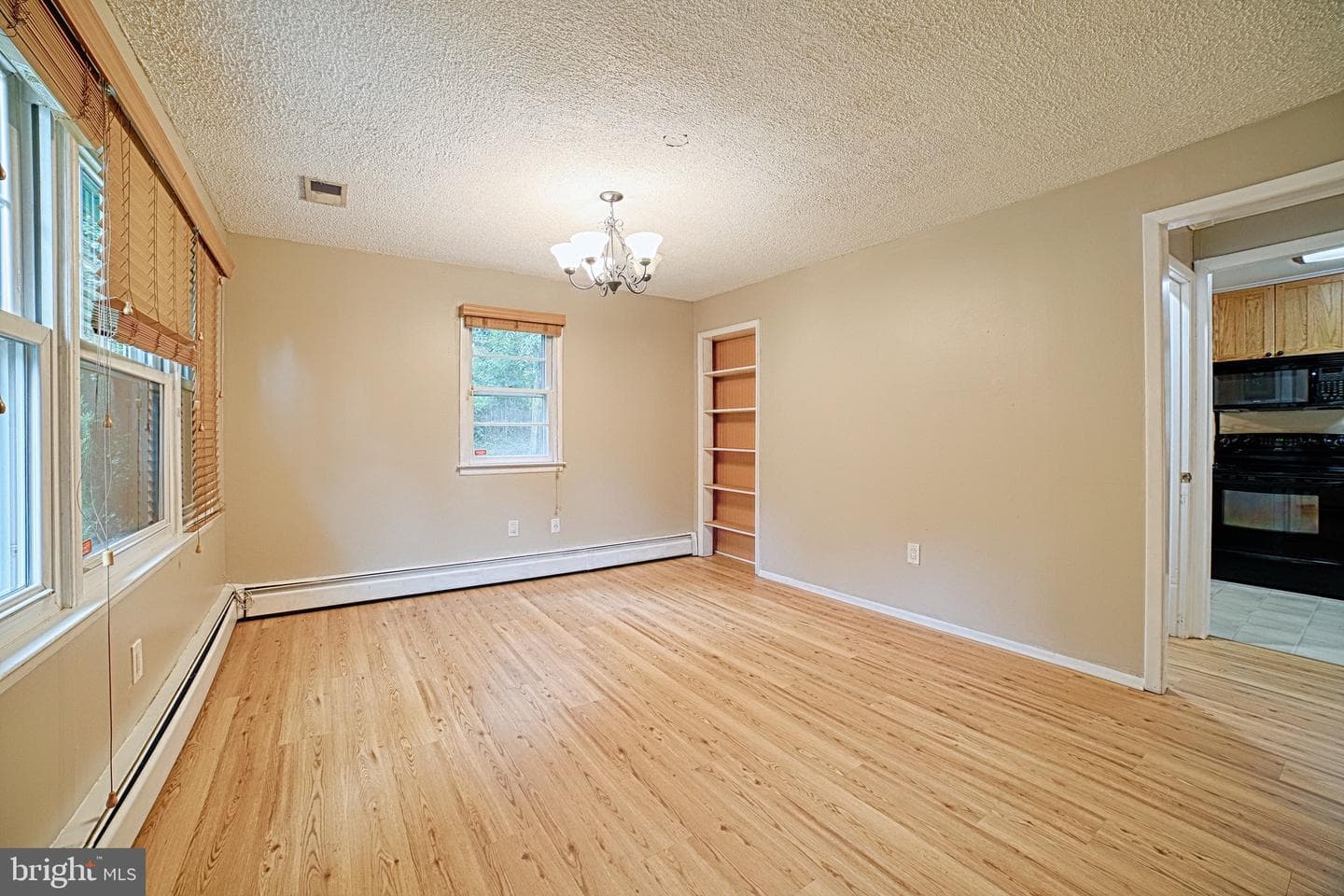 102 Boxwood Road photo 11