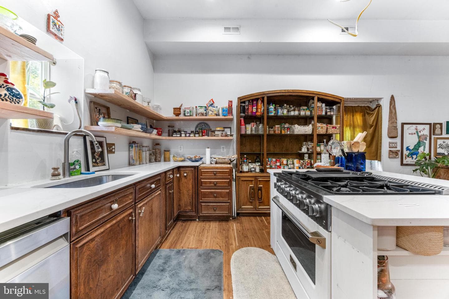 362 Washington Avenue photo 9