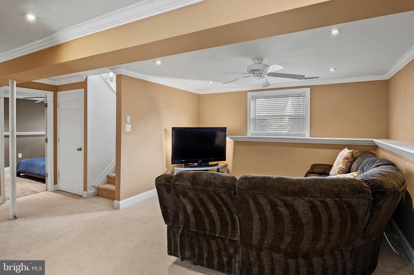 7935 Royal Mint Place photo 16
