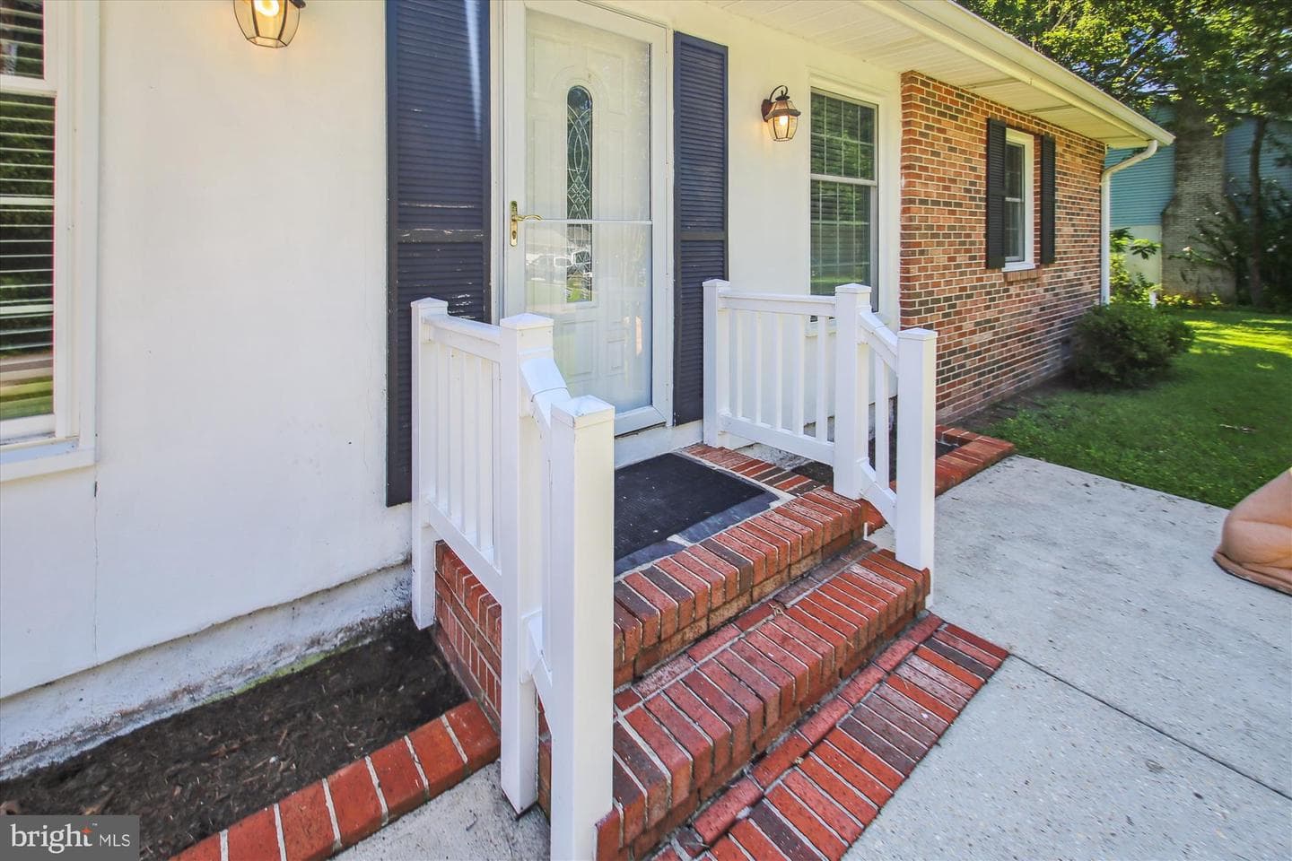 4723 Washington Avenue photo 13