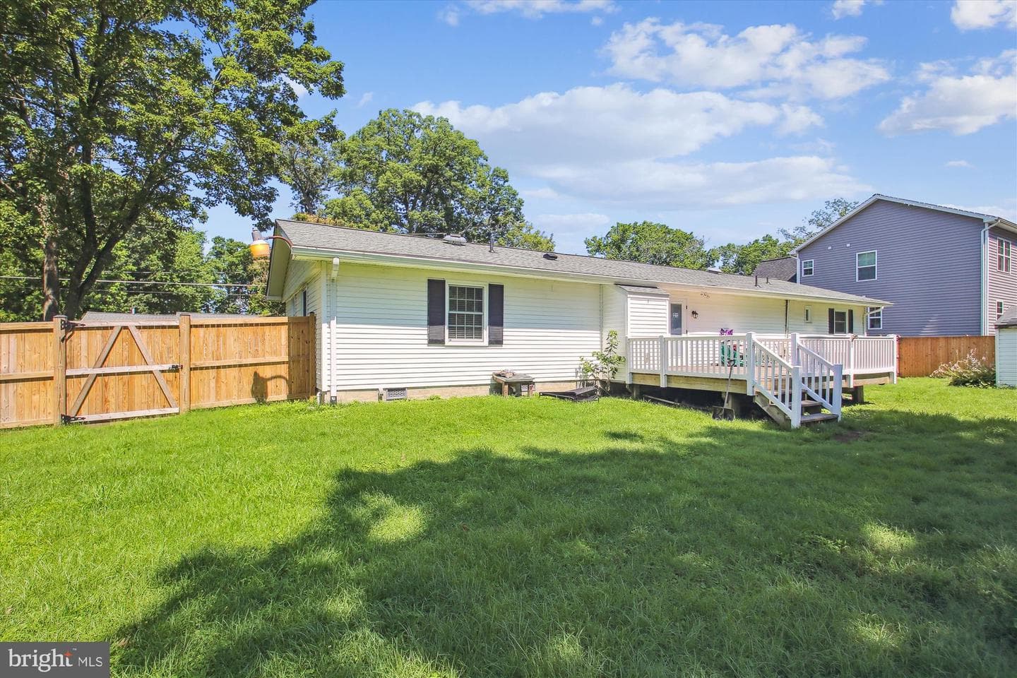 4723 Washington Avenue photo 3