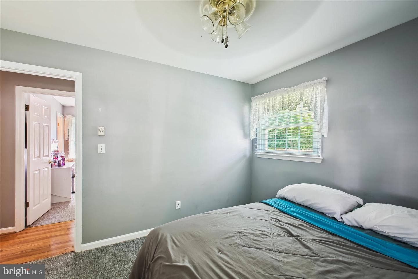 4723 Washington Avenue photo 32