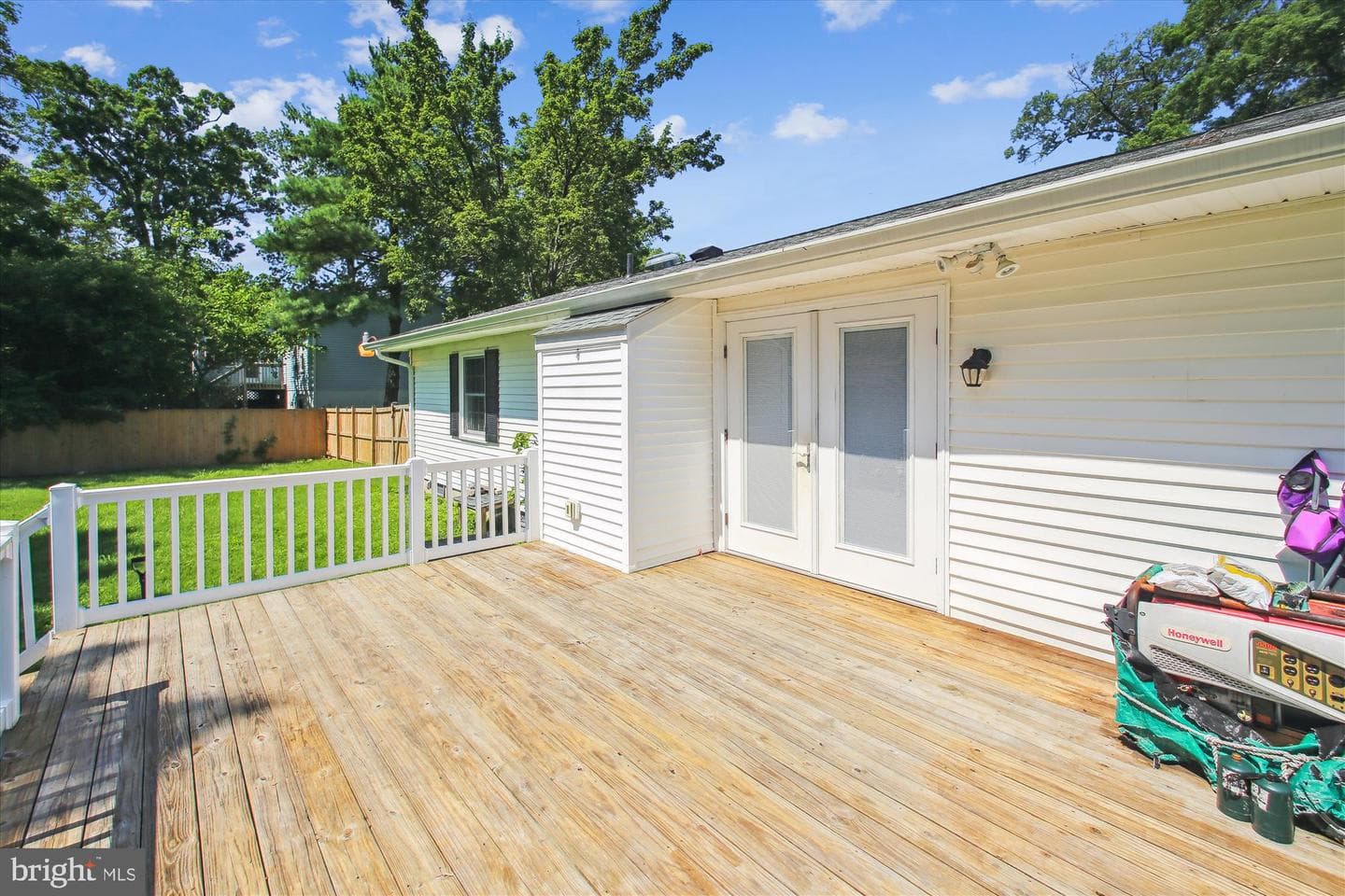 4723 Washington Avenue photo 36