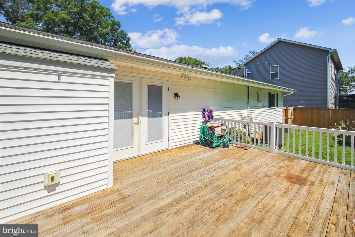4723 Washington Avenue photo 37
