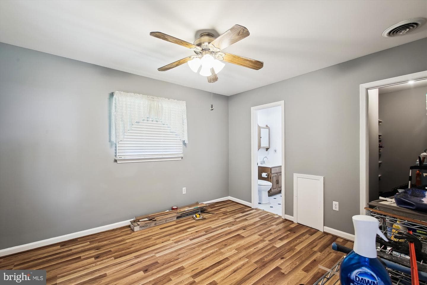 4723 Washington Avenue photo 44